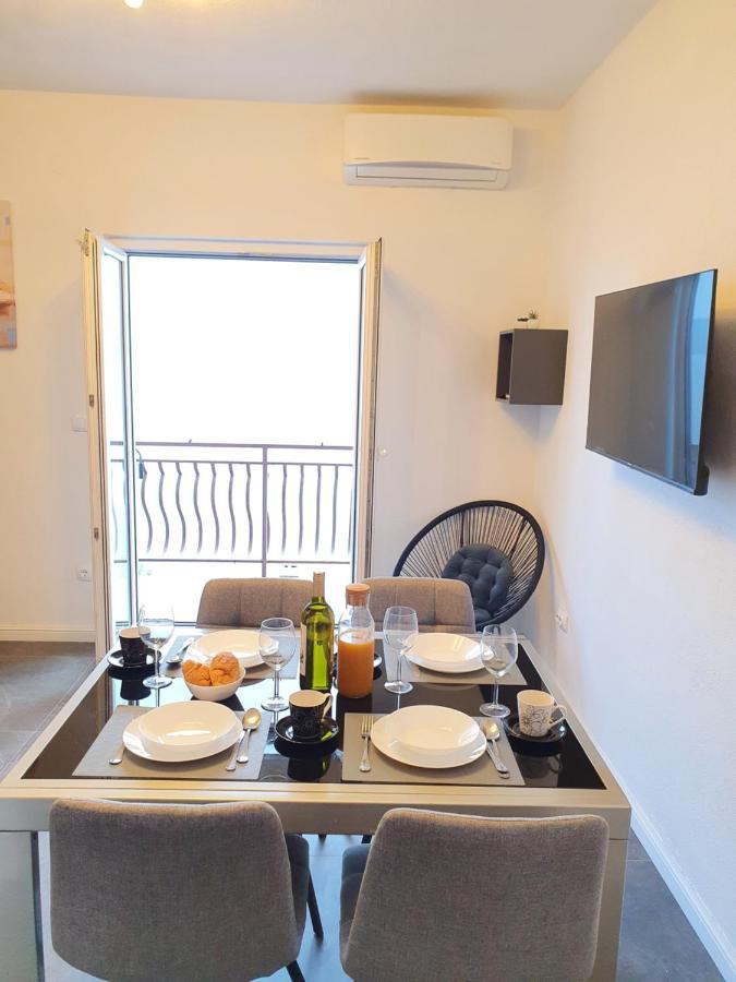Apartment Zadoda Omiš Exterior foto